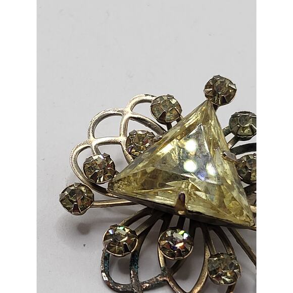 Vintage Yellow Triangle Rhinestone Brooch Mid Century Wearable Jewelry - Picture 10 of 11